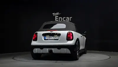 MINI Cooper Convertible