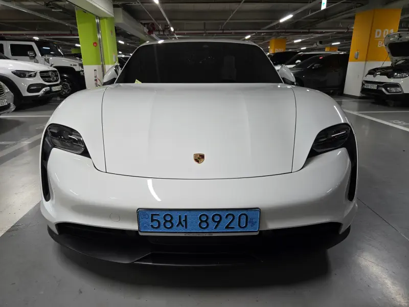 Porsche Taycan