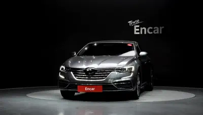 Renault SM6