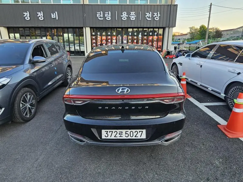 Hyundai Grandeur
