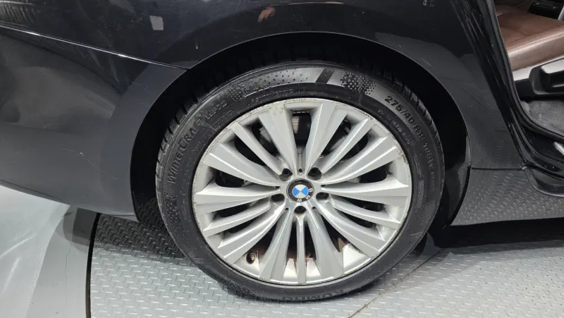 BMW 5-Series Gran Turismo