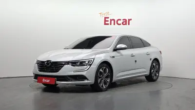 Renault SM6
