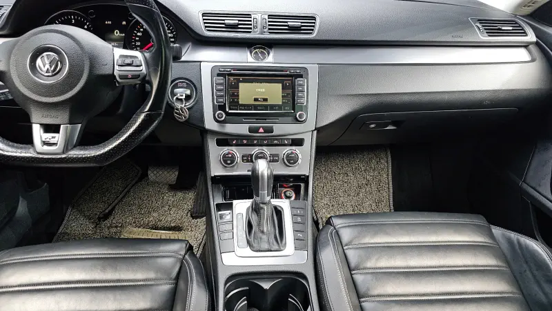 Volkswagen Passat CC