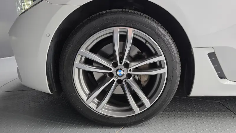 BMW 6-Series Gran Turismo