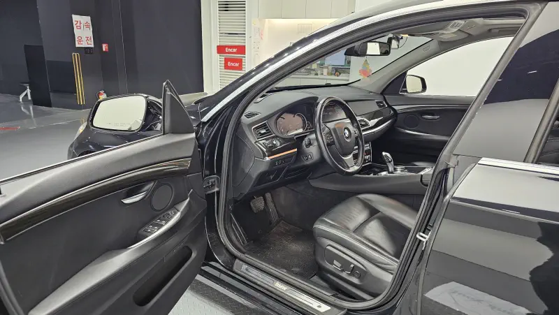 BMW 5-Series Gran Turismo