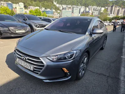 Hyundai AVANTE