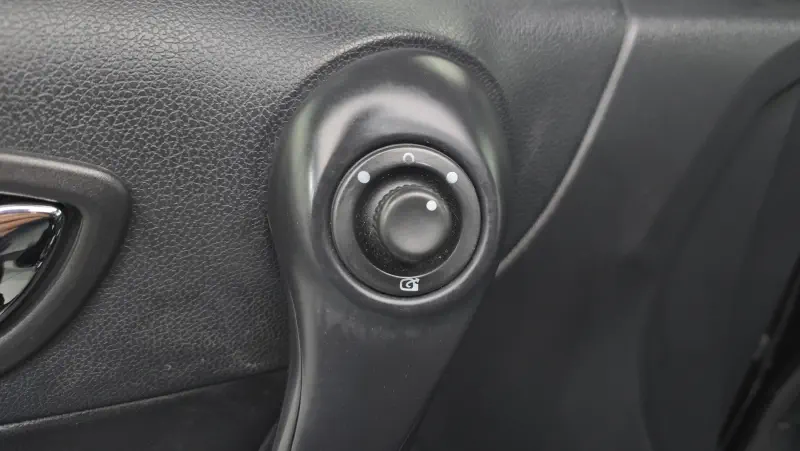 Renault QM5