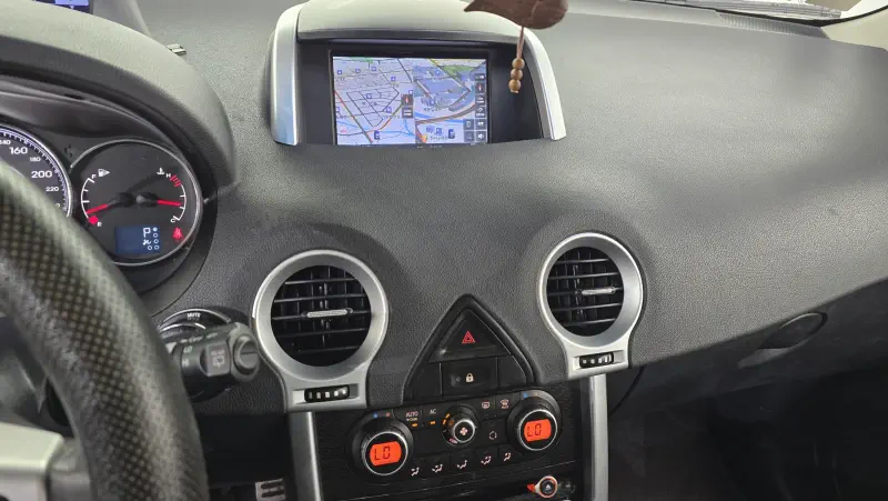 Renault QM5