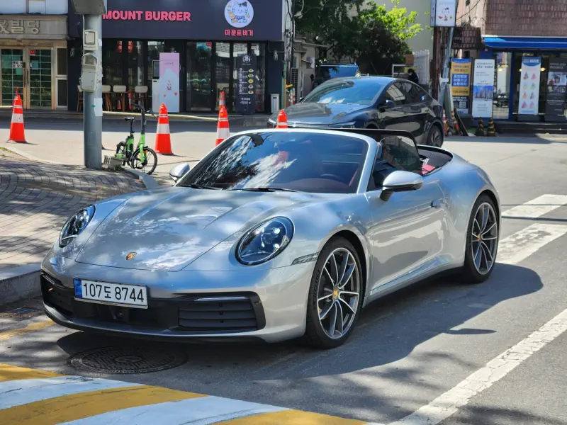Porsche 911