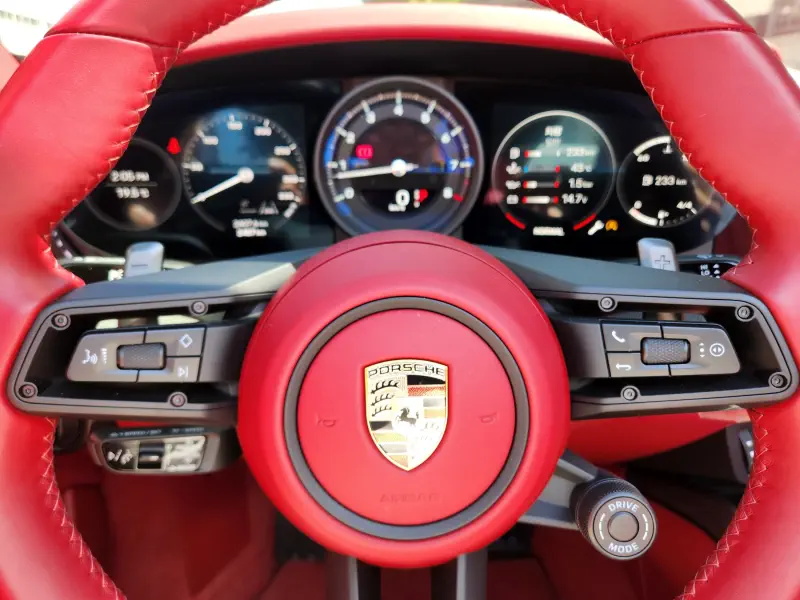 Porsche 911