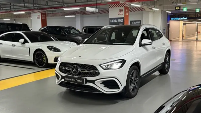 Mercedes-Benz GLA-Class
