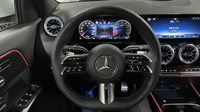 Mercedes-Benz GLA-Class