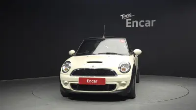 MINI Cooper Convertible