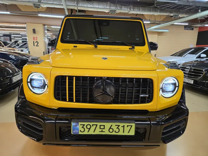 Mercedes-Benz G-Class