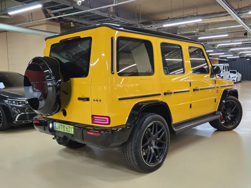 Mercedes-Benz G-Class