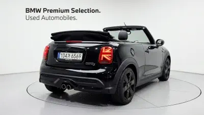 MINI Cooper Convertible