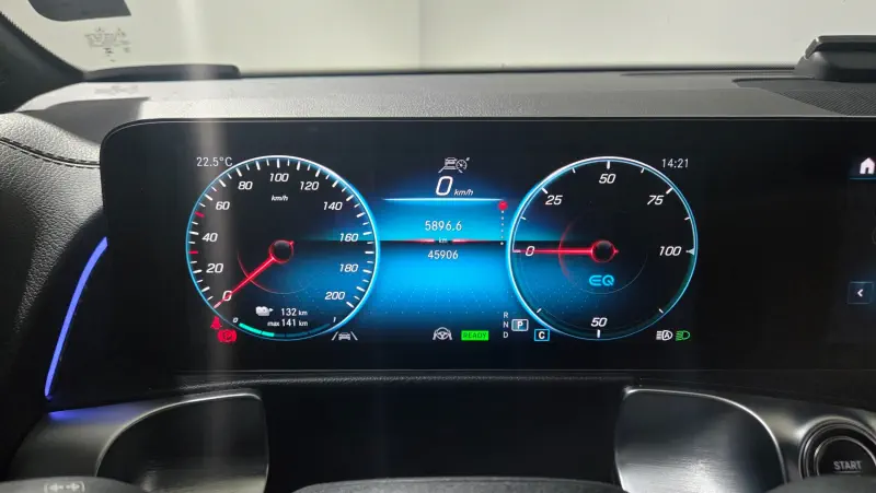 Mercedes-Benz EQB