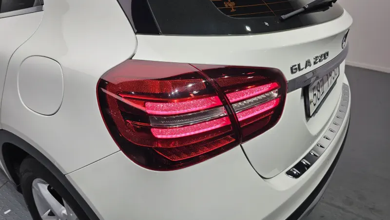 Mercedes-Benz GLA-Class