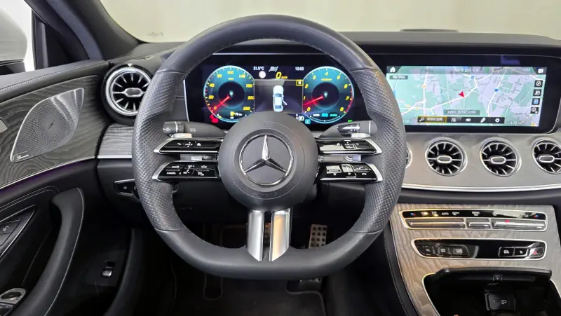 Mercedes-Benz CLS-Class