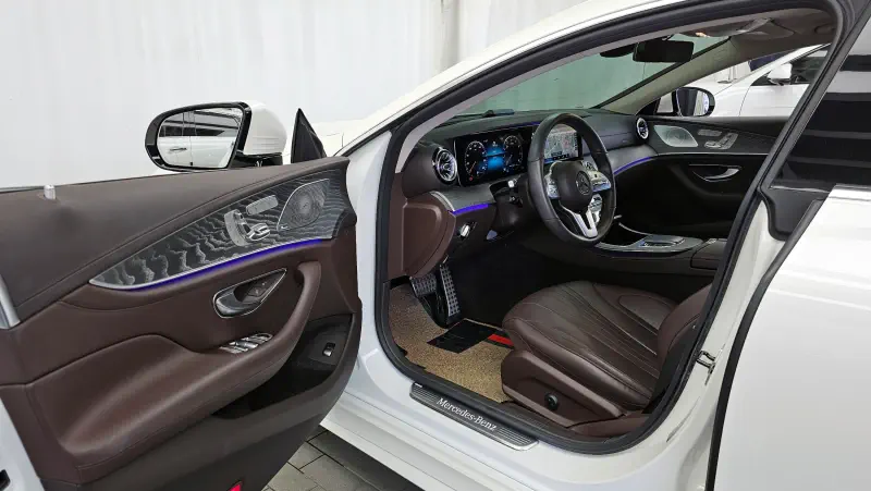 Mercedes-Benz CLS-Class