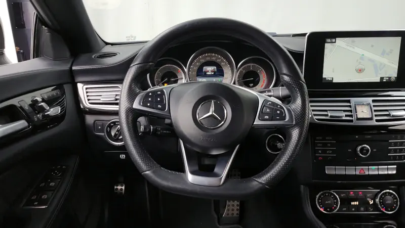 Mercedes-Benz CLS-Class