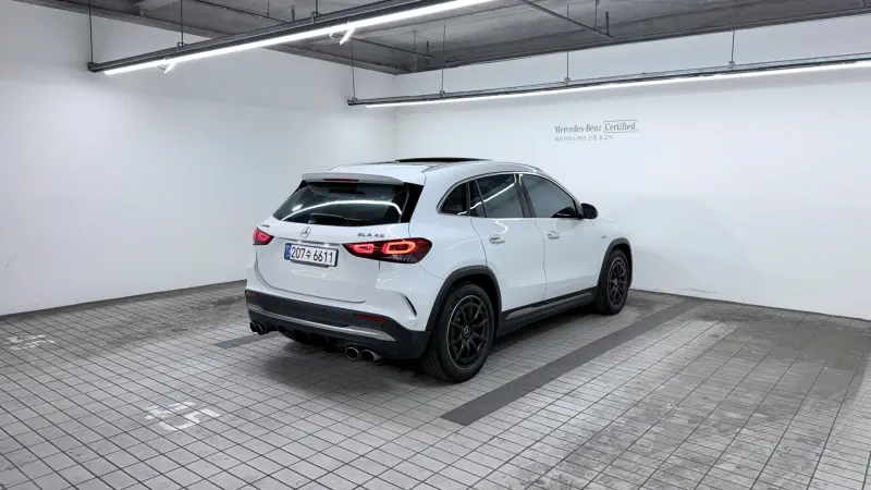 Mercedes-Benz GLA-Class