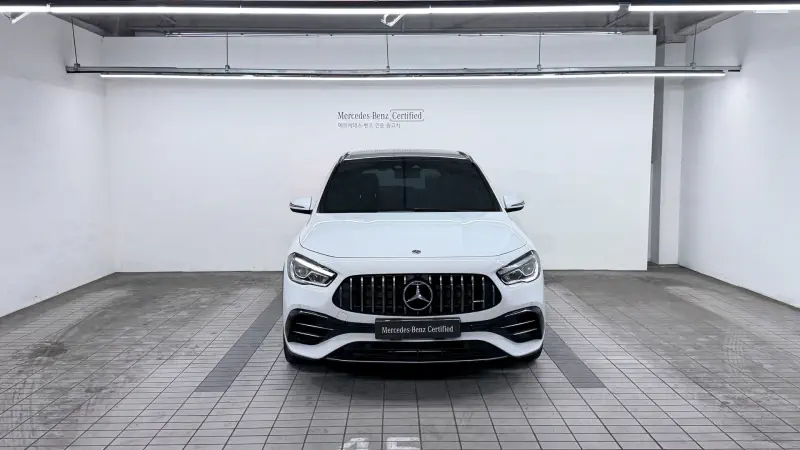 Mercedes-Benz GLA-Class