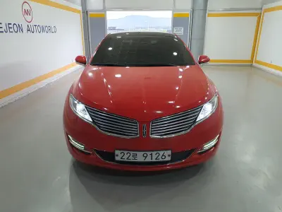 Lincoln Mkz