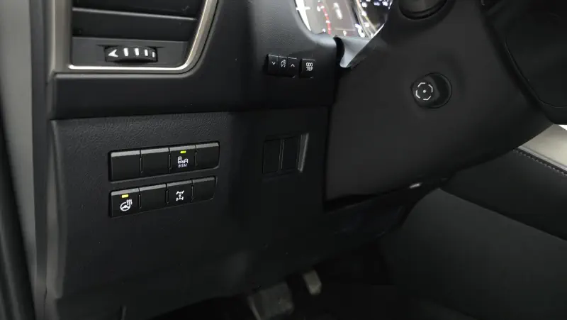 Lexus NX300