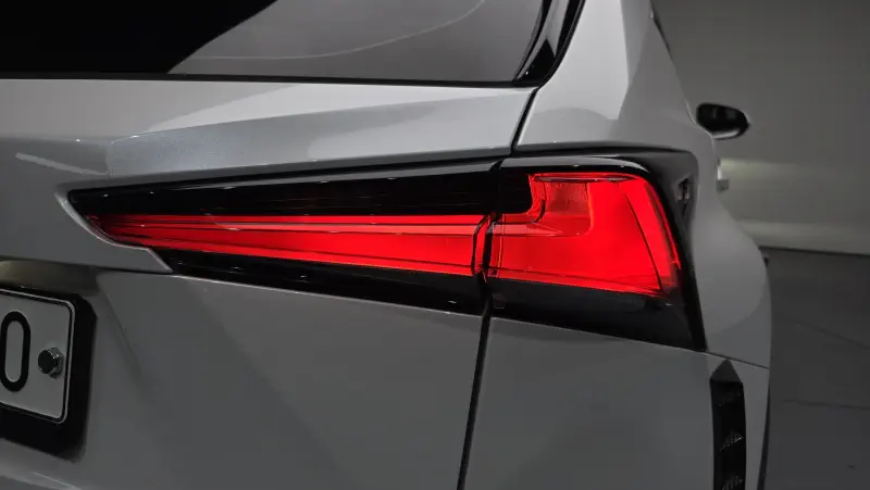 Lexus NX300