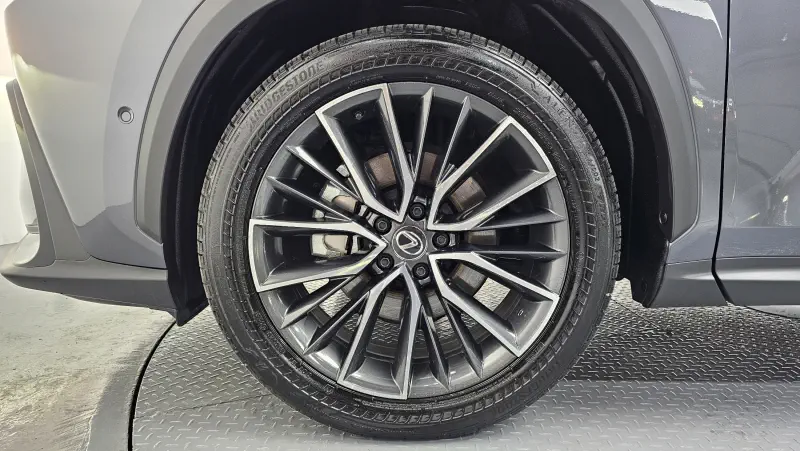 Lexus NX350h