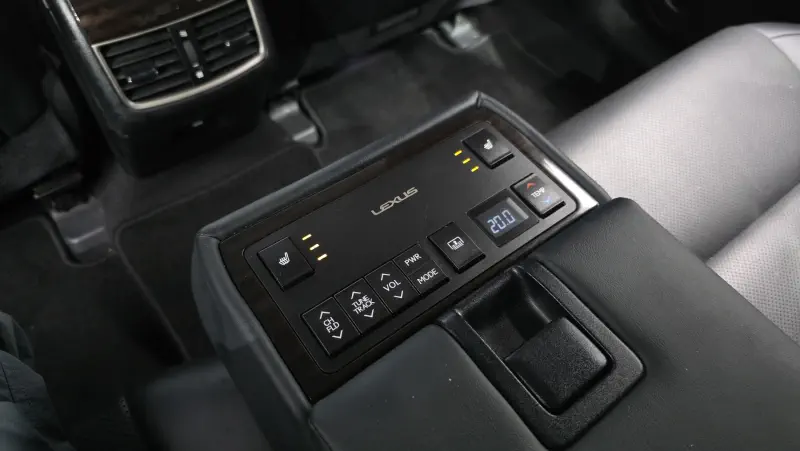 Lexus ES300h