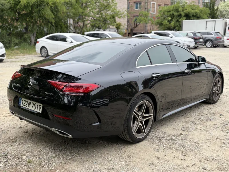 Mercedes-Benz CLS-Class