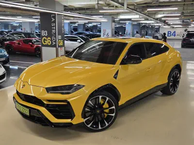 Lamborghini Urus