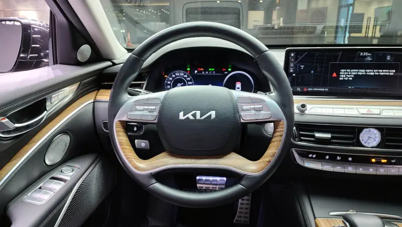 Kia K9