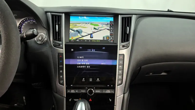 Infiniti Q50