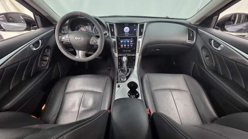 Infiniti Q50