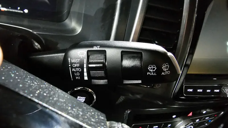 SsangYong Rexton Sports Khan