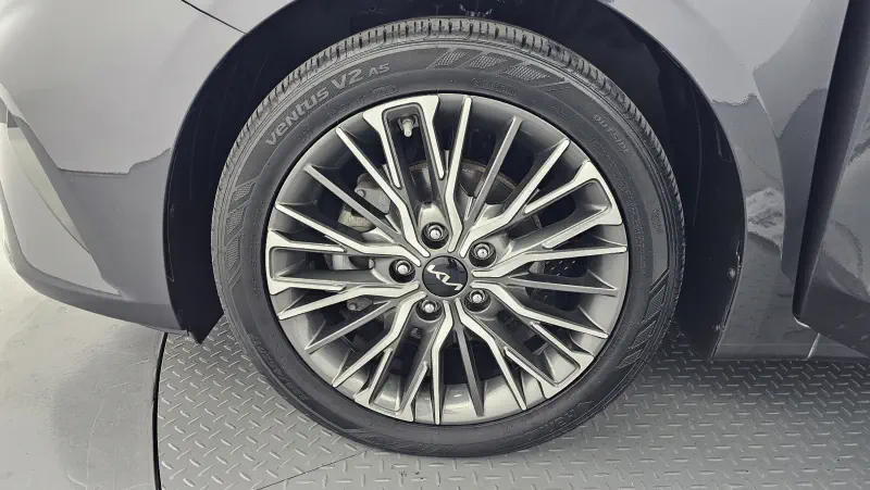 Kia K3