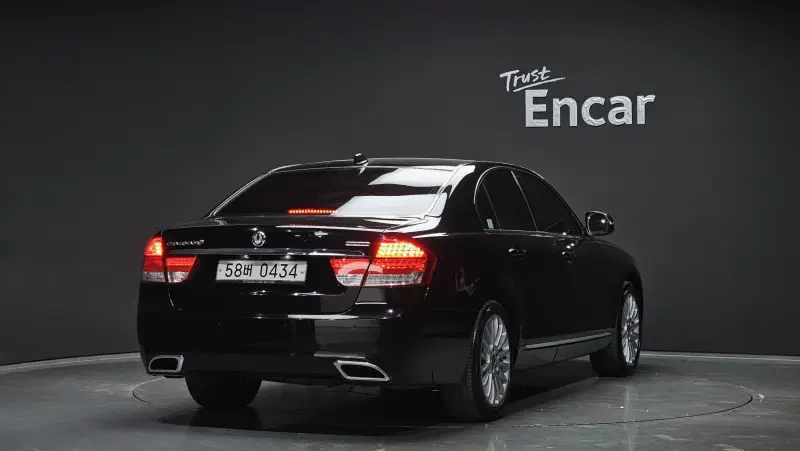SsangYong Chairman W