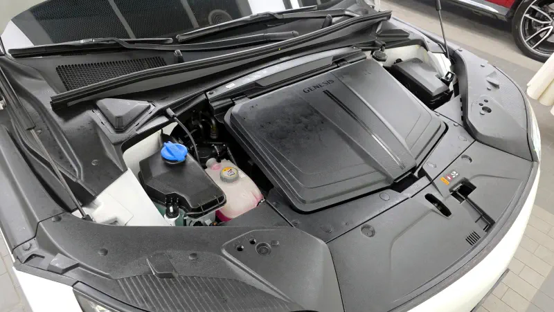 Genesis GV60