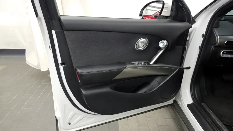Genesis GV60