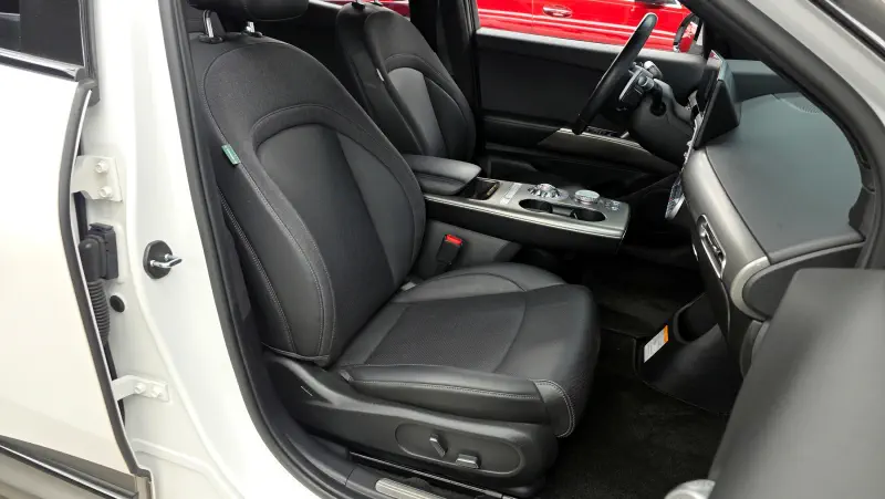 Genesis GV60