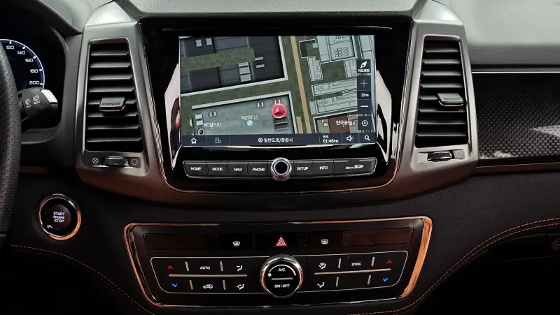 SsangYong Rexton Sports Khan