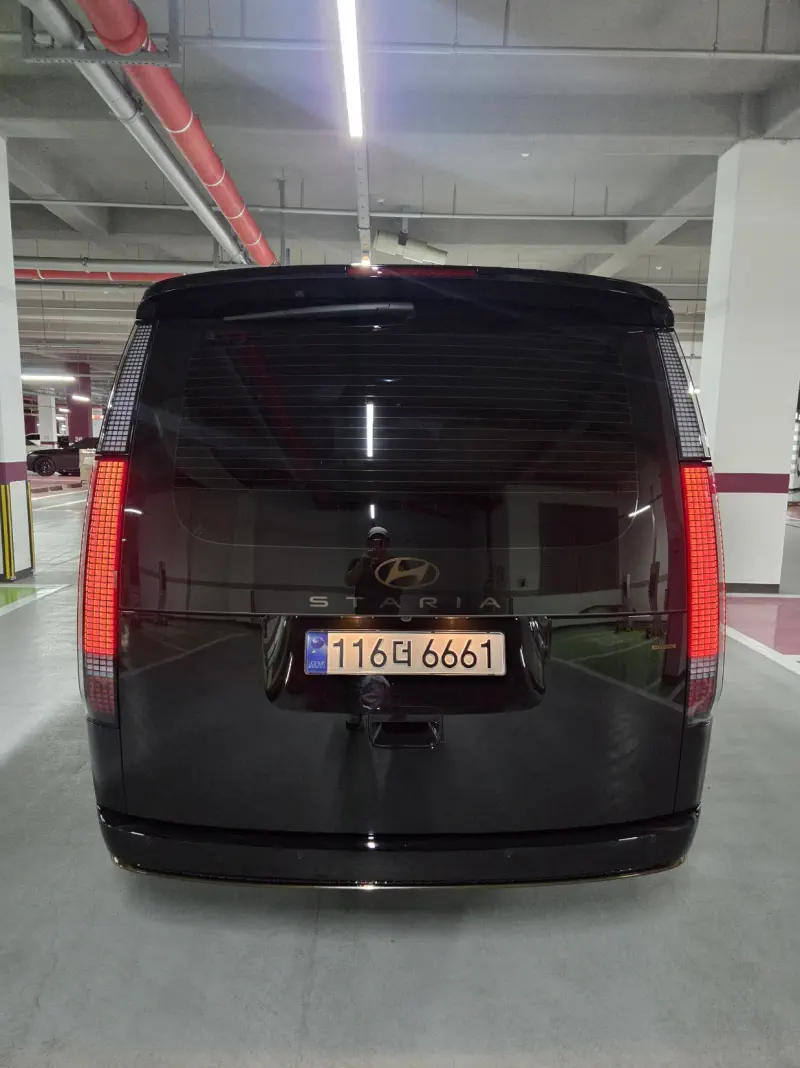 Hyundai Staria