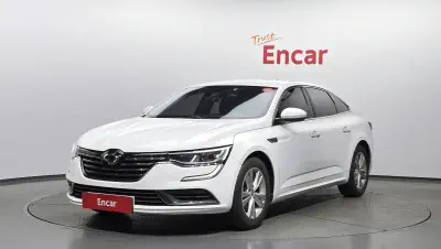 Renault SM6