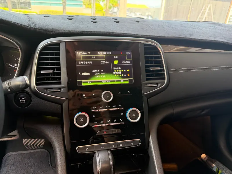 Renault Samsung SM6