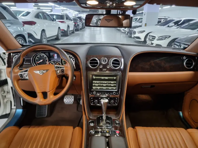 Bentley Flying Spur