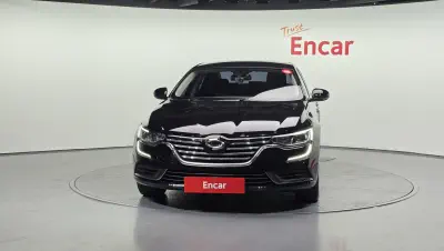 Renault SM6