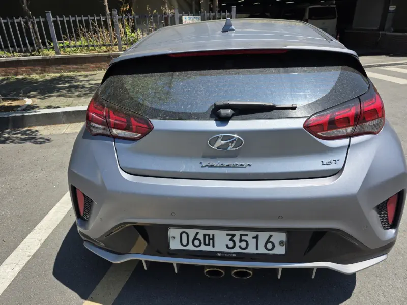 Hyundai Veloster